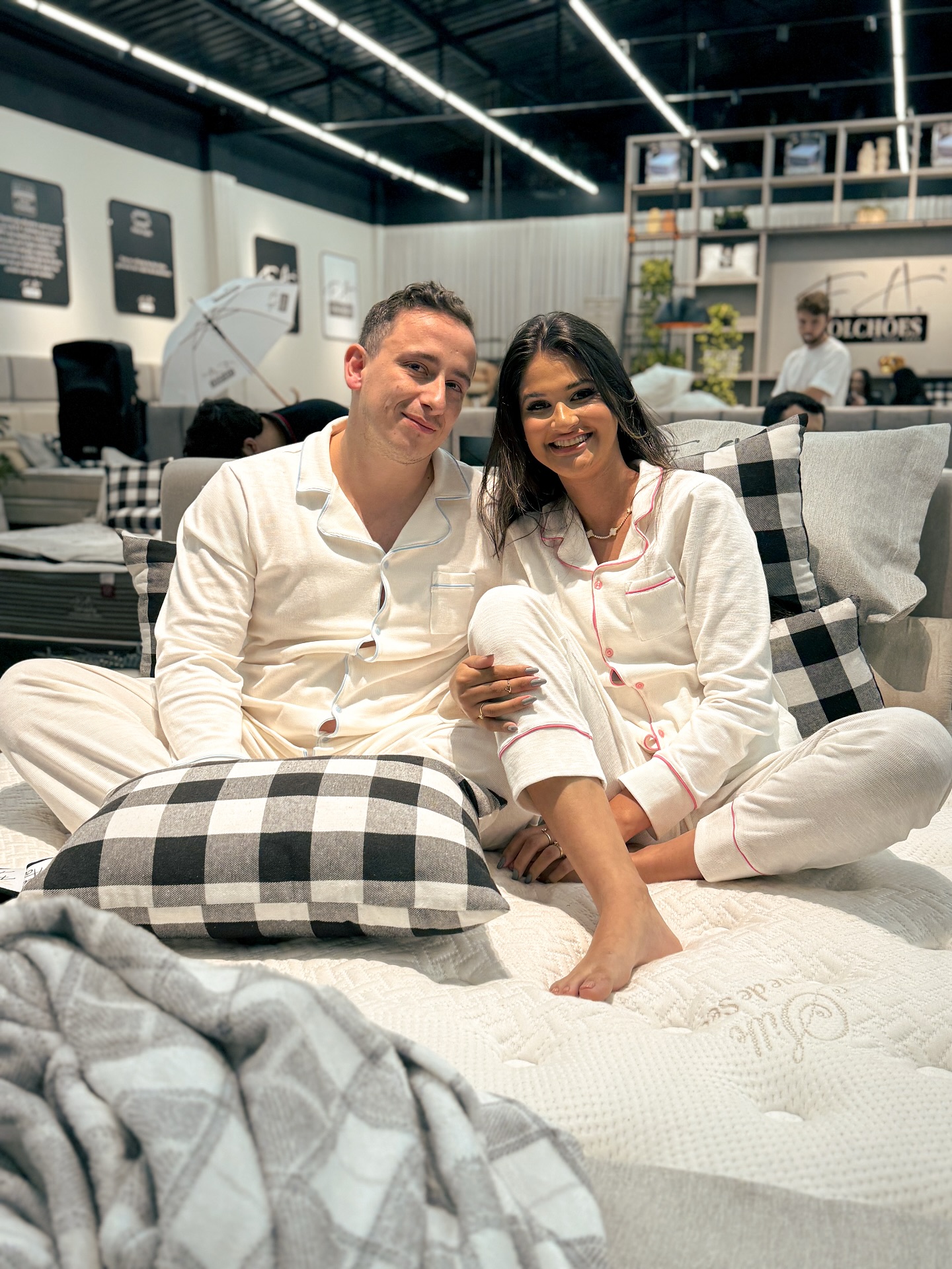 1º Big Bed Brasil: o reality show da F.A. Colchões